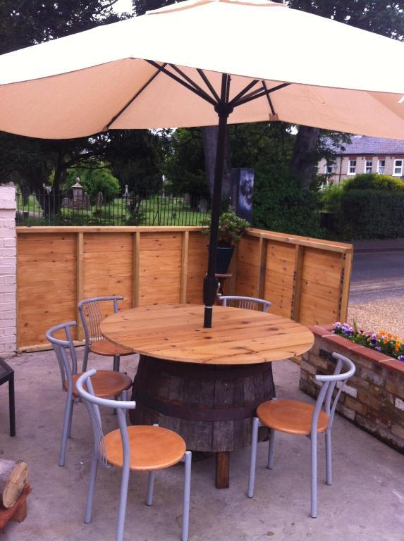 The Carpenter'S Arms Hotel Cambridge  Esterno foto